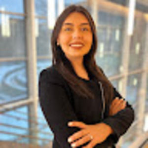 Meet your Posher, Daniela